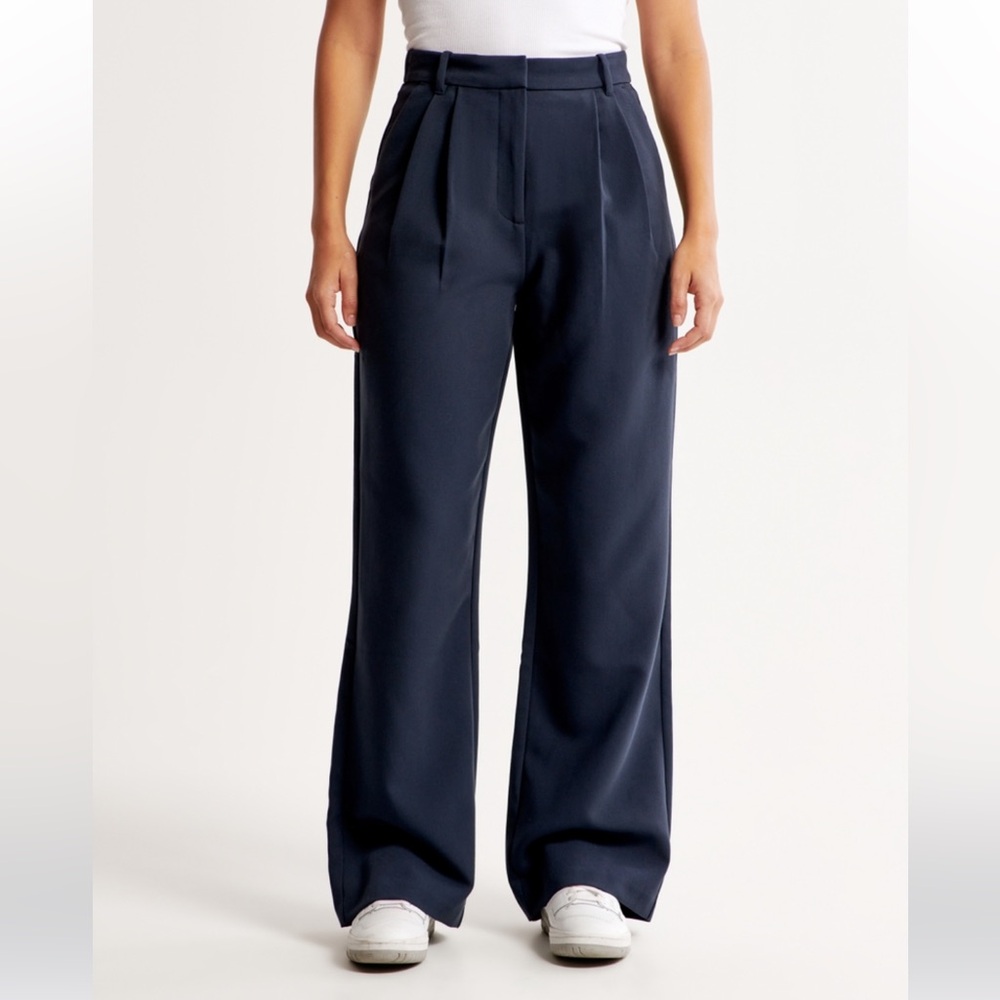 Abercrombie Curve Love Navy Blue Sloane Wide Leg Pant Fits Size 26 or 27